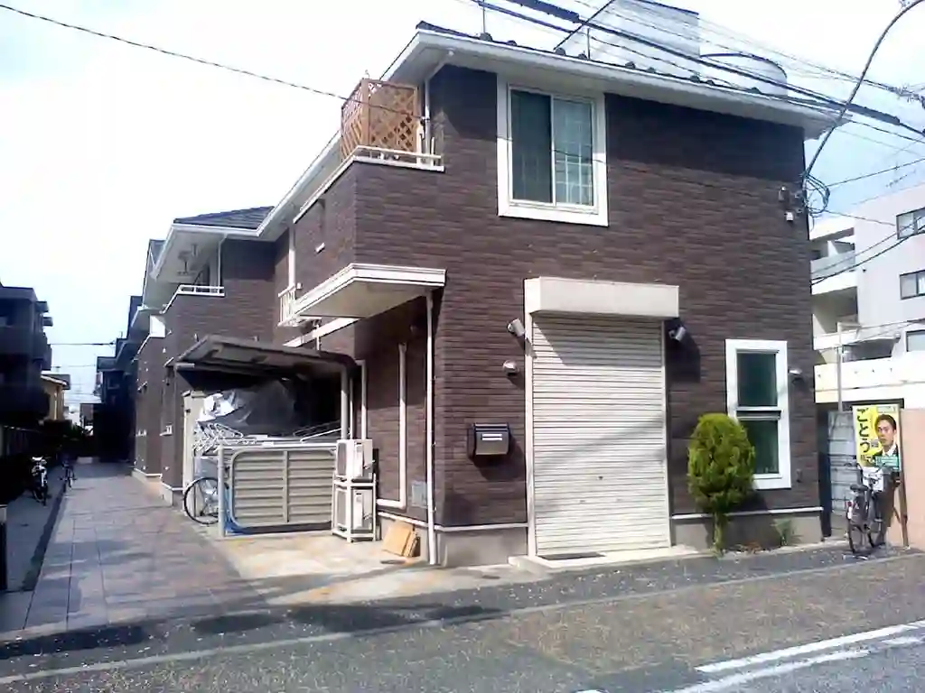 サウザンコートA 外観
