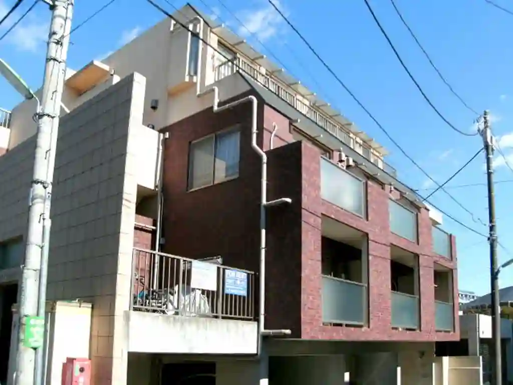アステラス烏山 外観