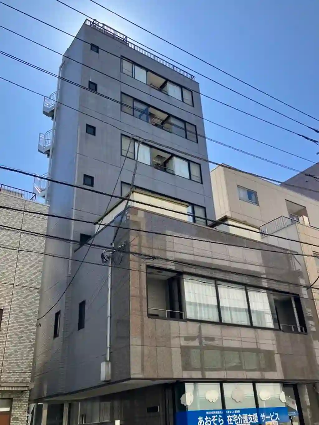 YHNビル 外観