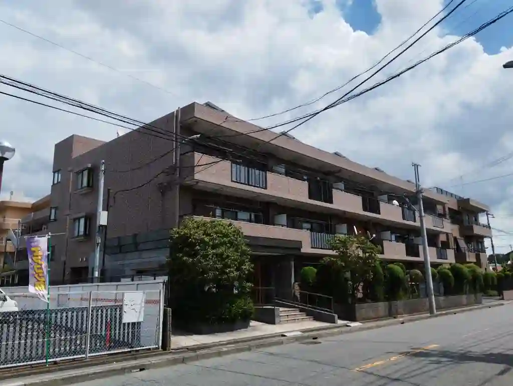 プラセール上青木 外観