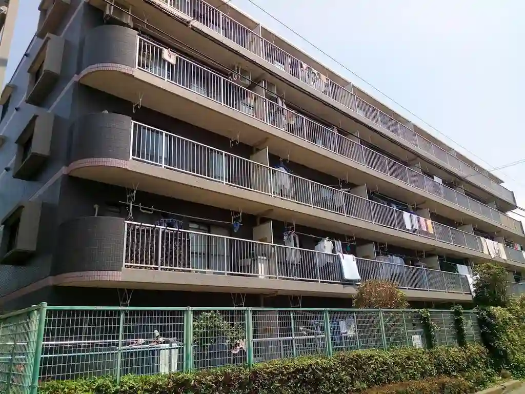 エクレール南越谷 外観