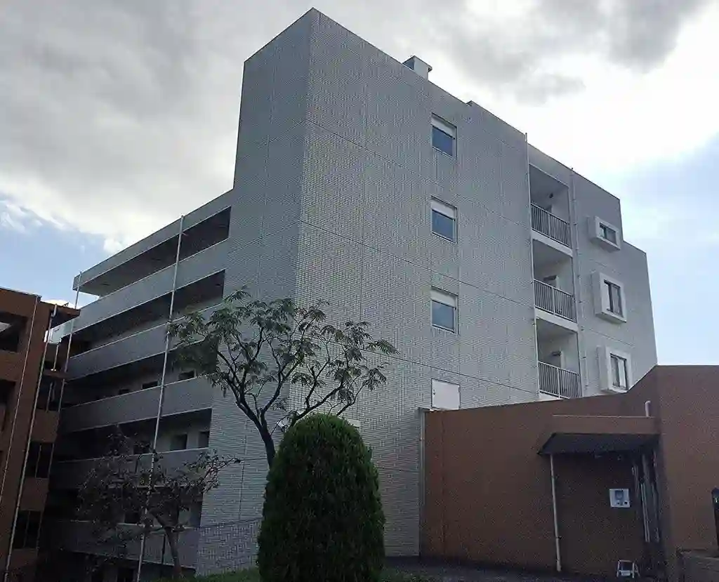 ヒルハイツたまプラーザソルヴィルC棟 外観