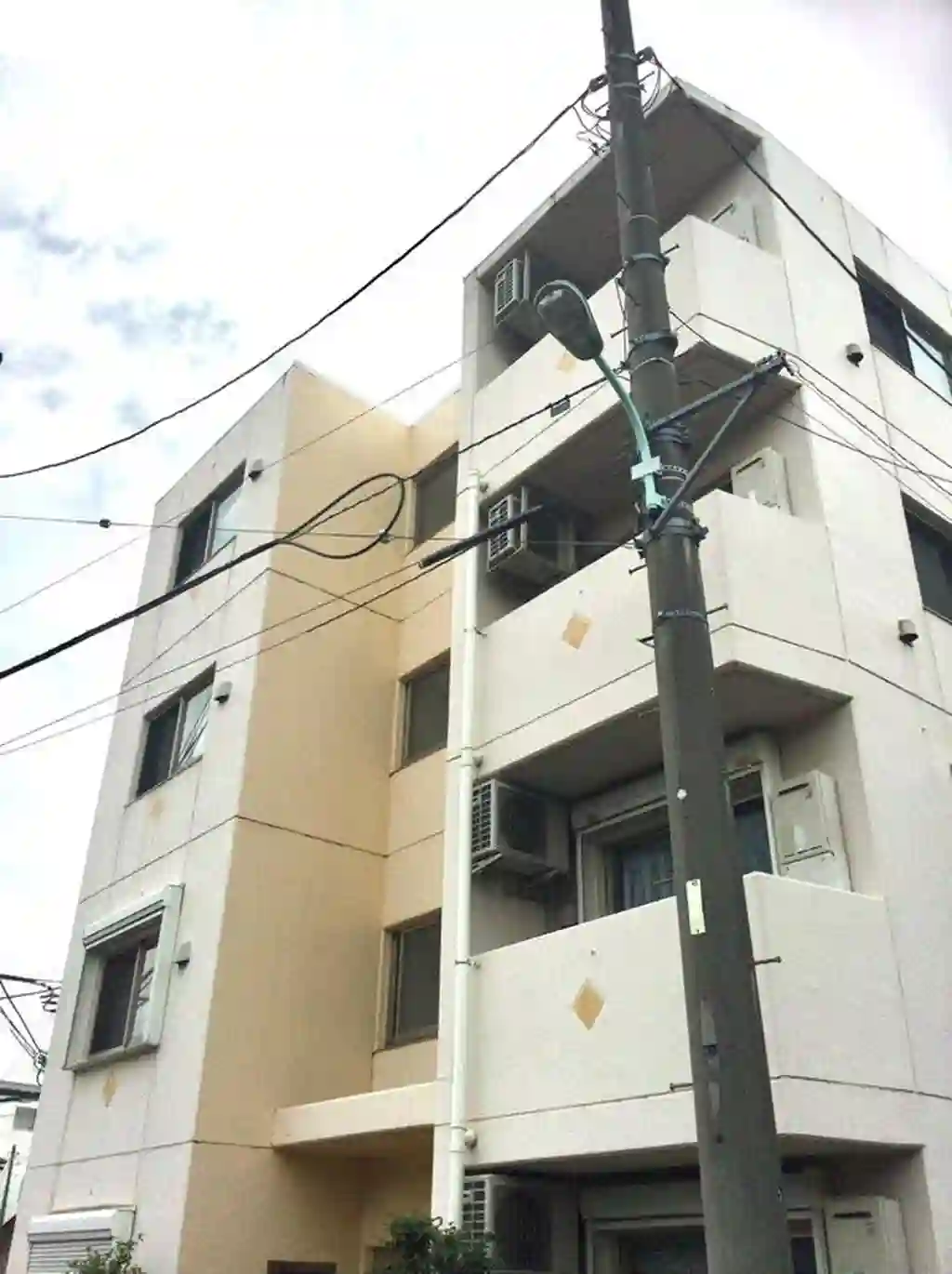 アトラス 外観