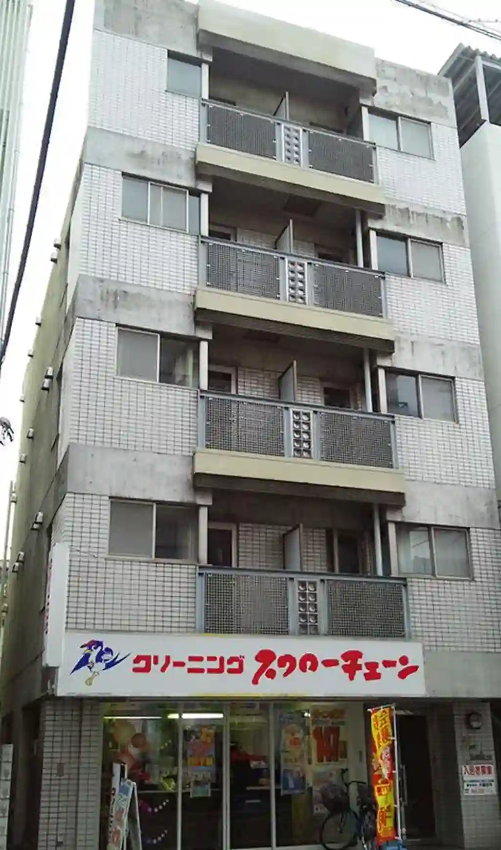 ニューパレス 外観