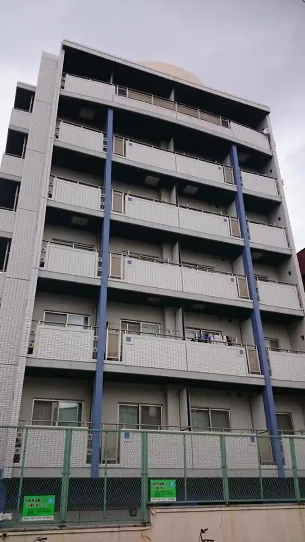 Stella 外観