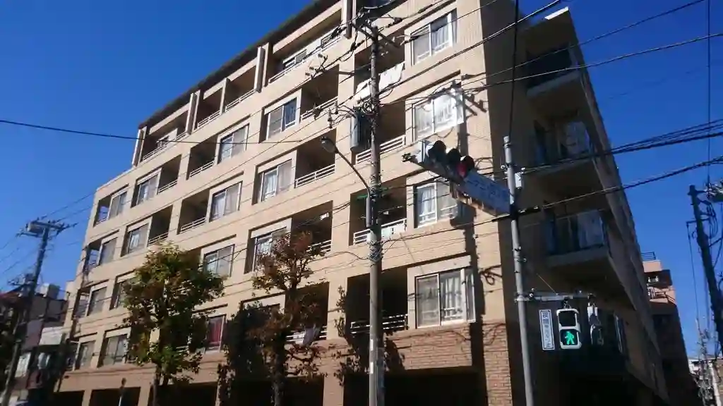 アゼリアヒルハイツ 外観