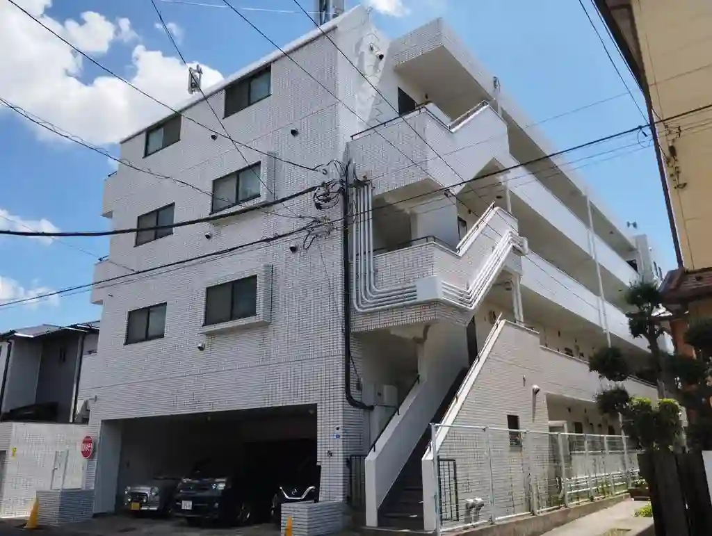 上青木ホワイトハウス 外観