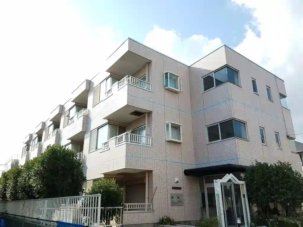 パールガーデン1号館 外観