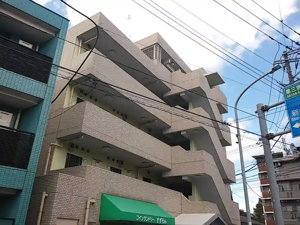 セレネ大倉山 外観