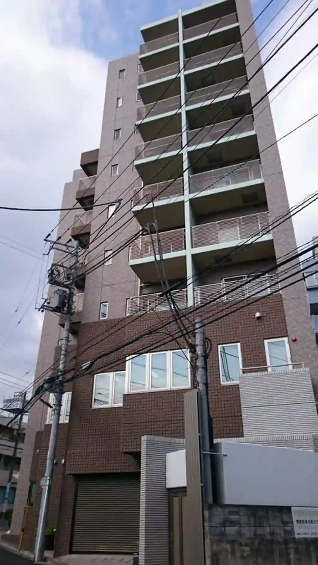 スレッサ南浦和 外観