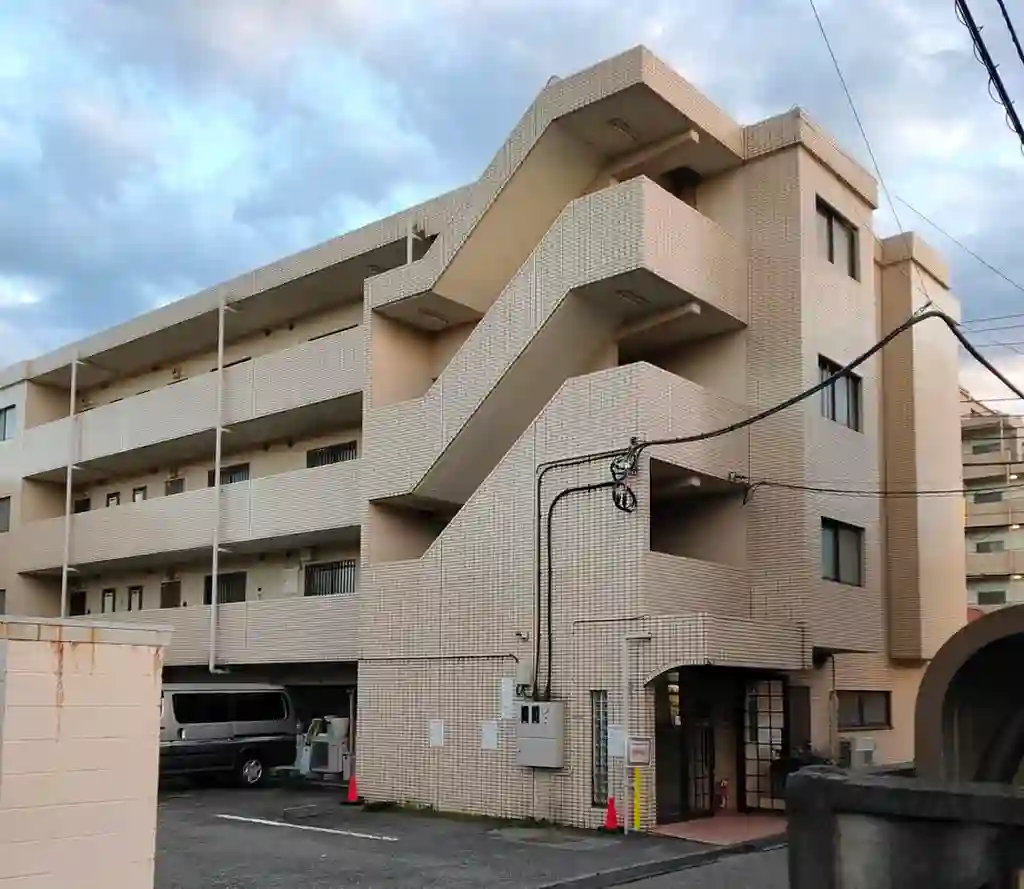メゾンタツミ 外観