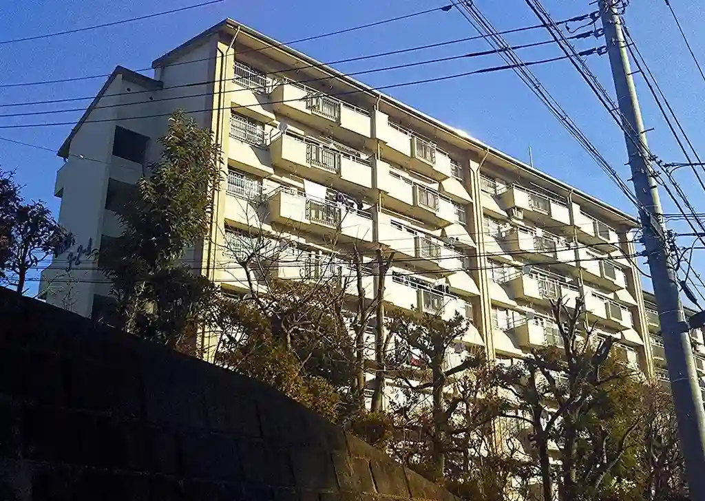 グリーンメゾン諏訪3-2-4号棟 外観