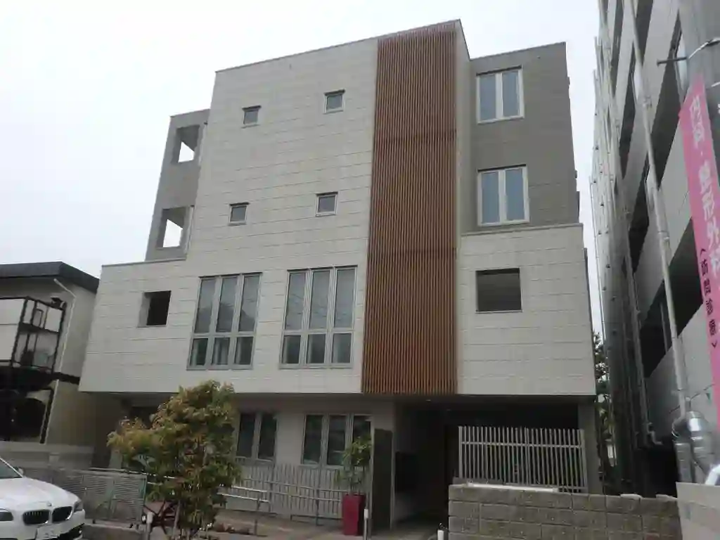 RIVERSIDE DEUX M 外観
