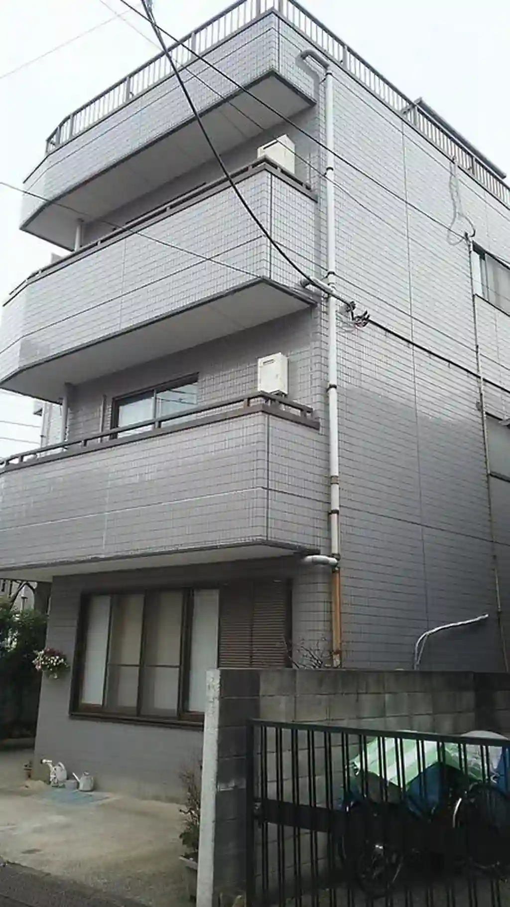 サントラップ 外観