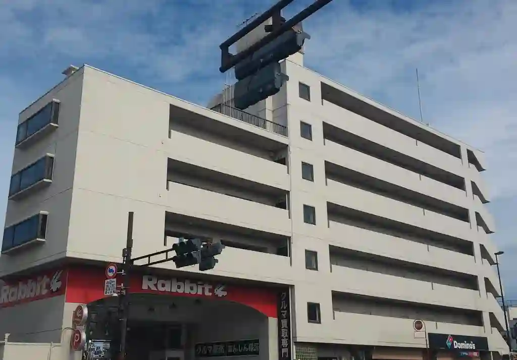代田ウェスト 外観