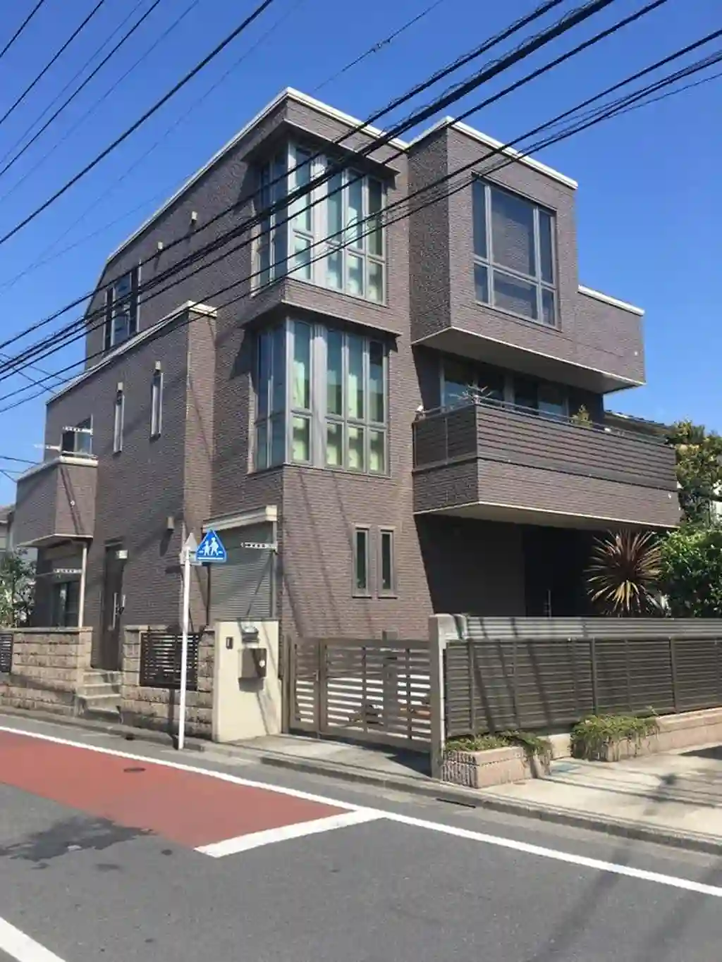 ヴィアデラガッタ 外観