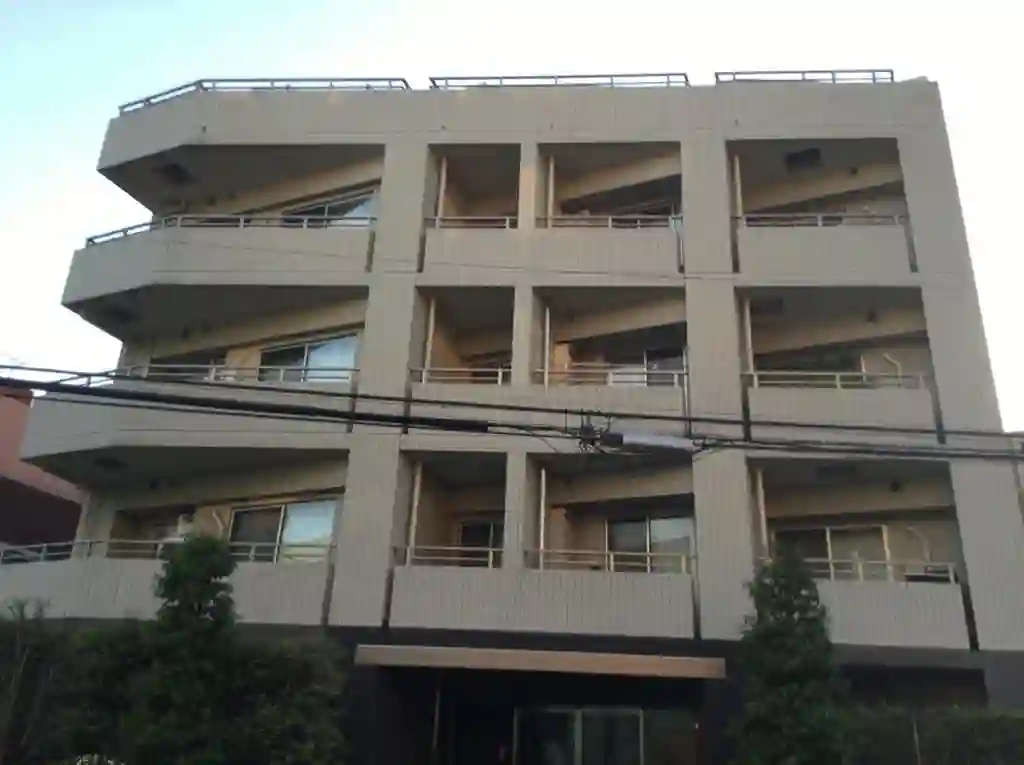 ラコント駒沢公園 外観