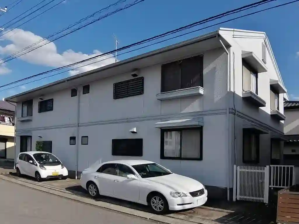 パールハイツA棟 外観