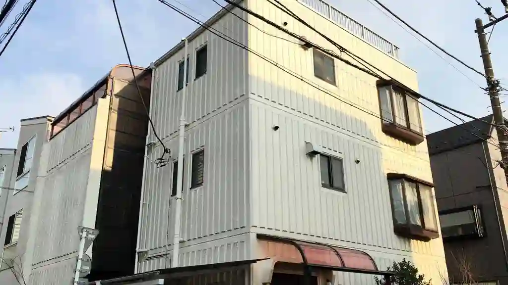ホワイトブルーハイツ 外観
