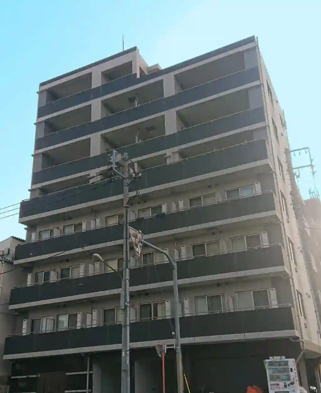 EXZAREGALO西日暮里 外観
