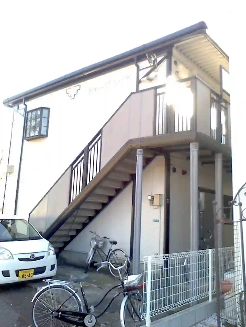 シャープハイツ 外観