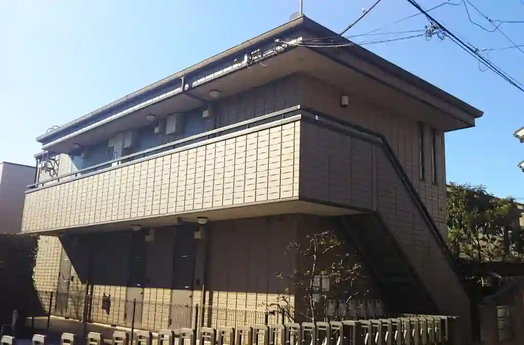 CREST 外観