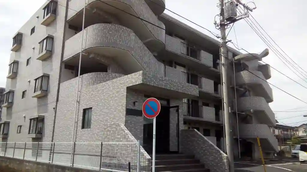 ブルヤール橋本 外観