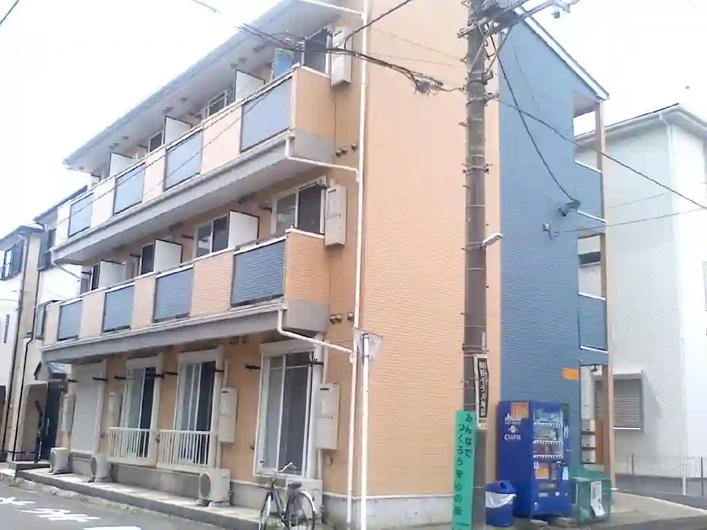 ファミーユ 外観