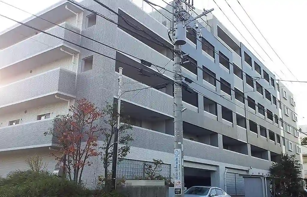 ライオンズステーションプラザ十日市場 外観