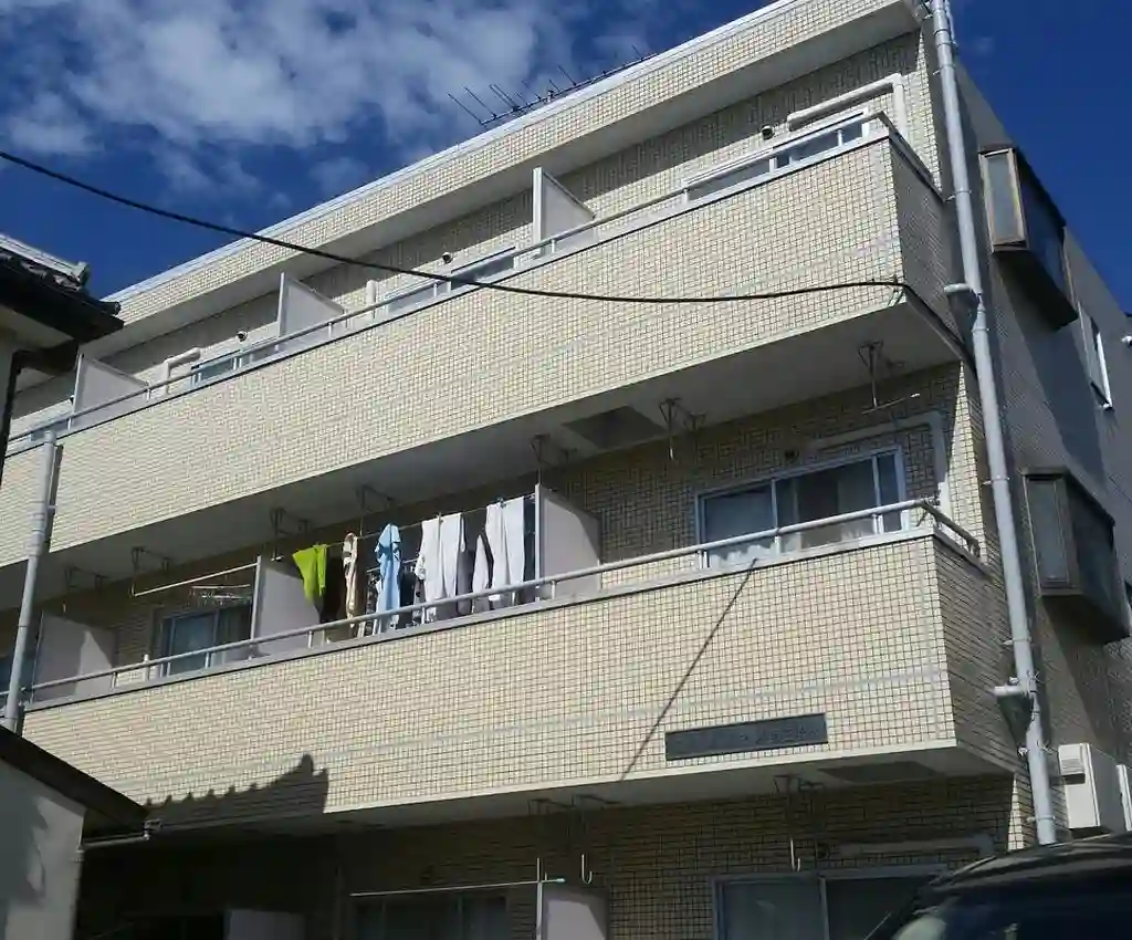 滝マンション第三春来 外観