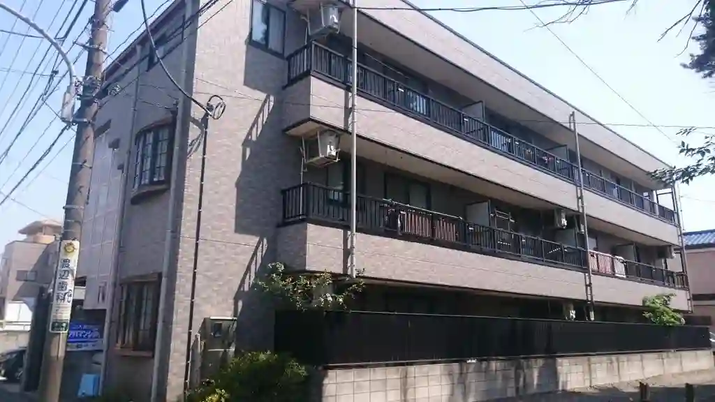 パークルピナス 外観