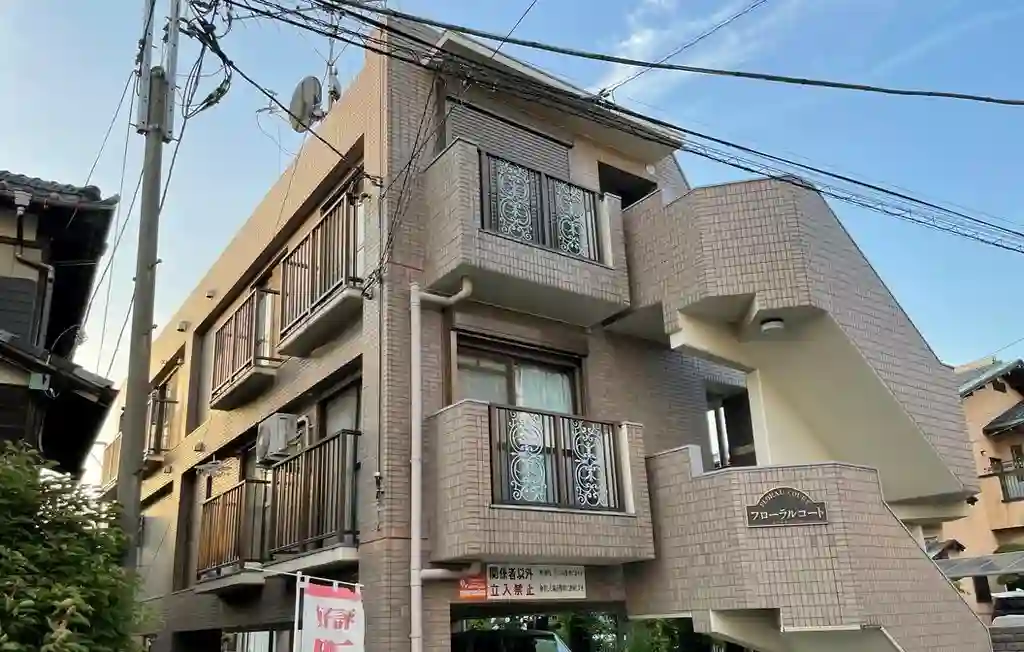 フローラルコート 外観