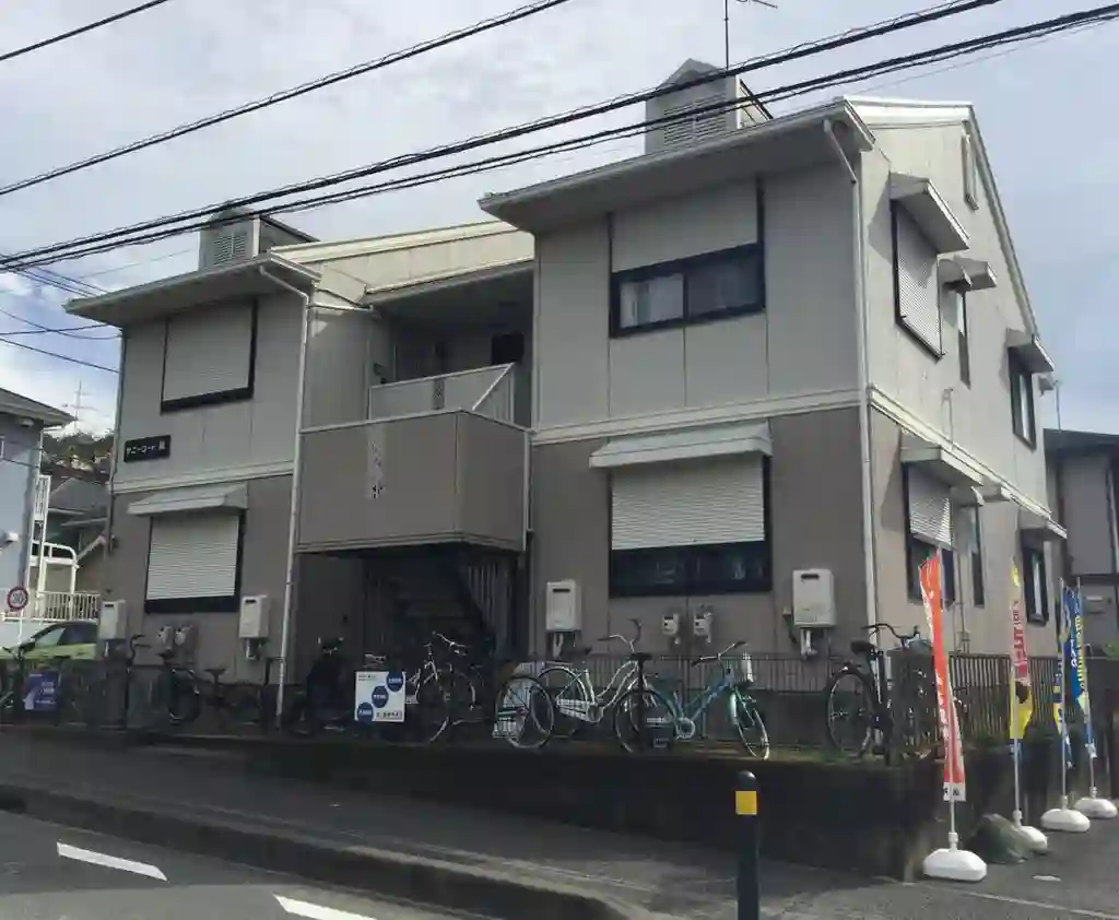 サニーコート・泉 外観