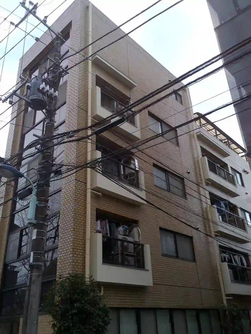 コスモステージ 外観