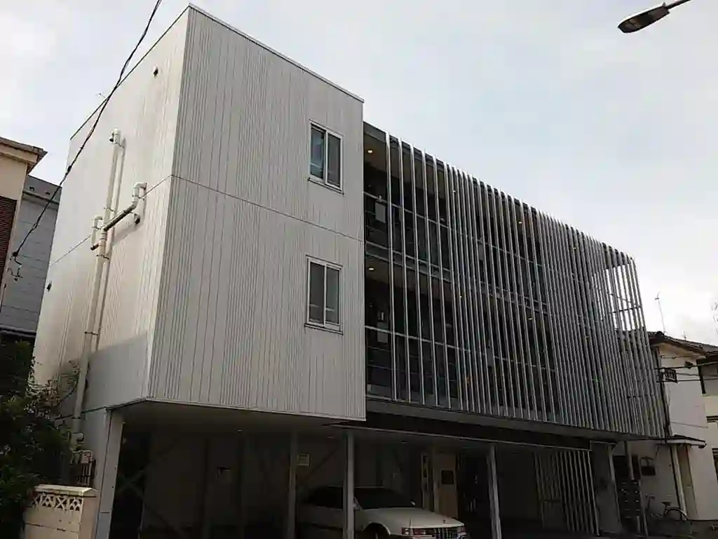 B-FLAT 外観