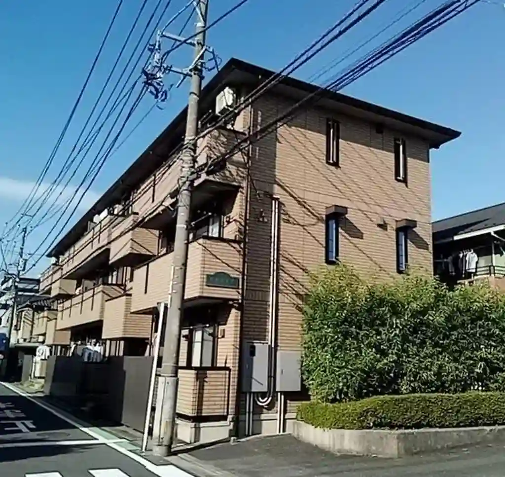 クレスト 外観