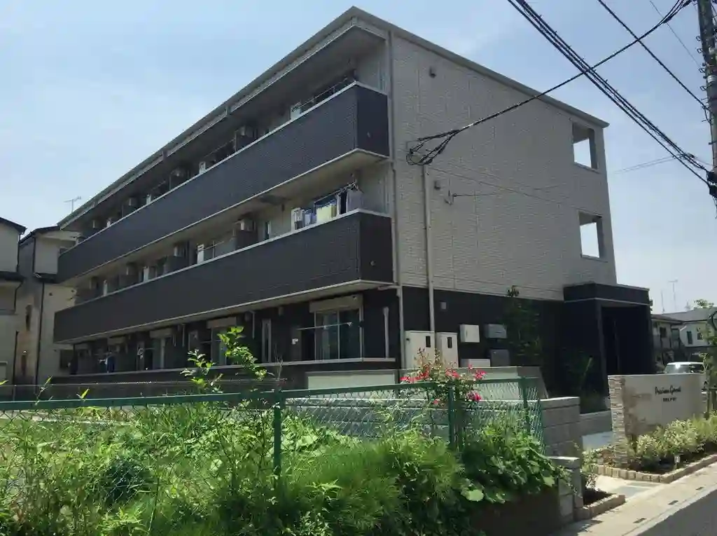 プレシャスガーネット 外観