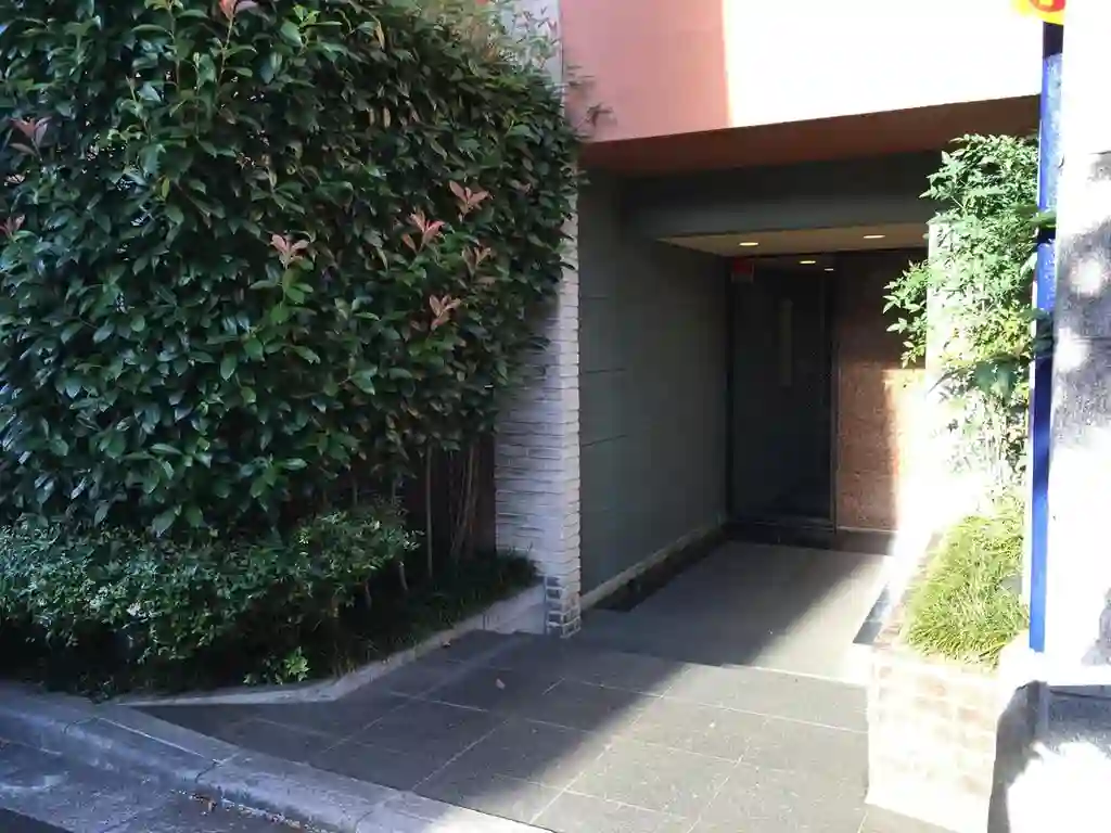 パレ・ホームズ三軒茶屋西 外観