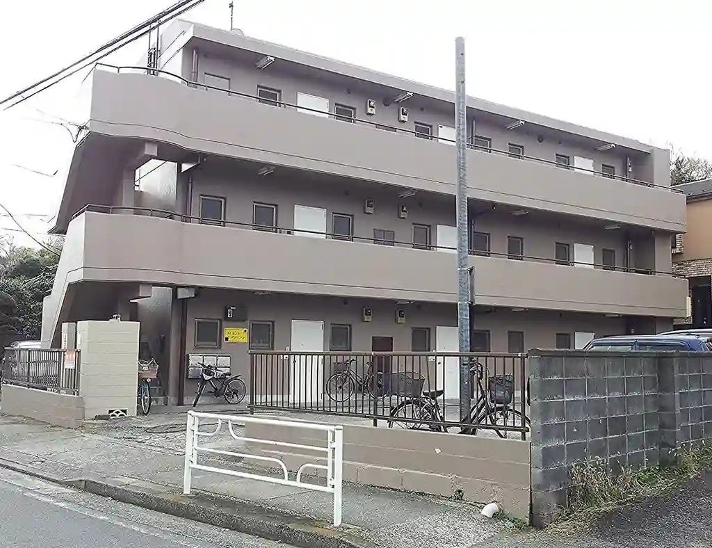クレセントマンション 外観
