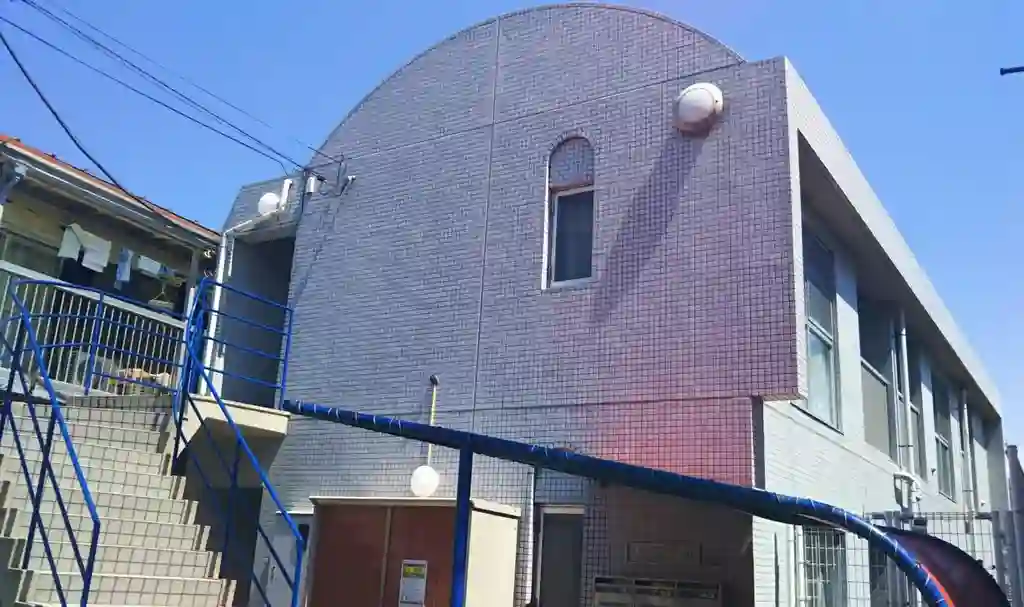 カール立川 外観