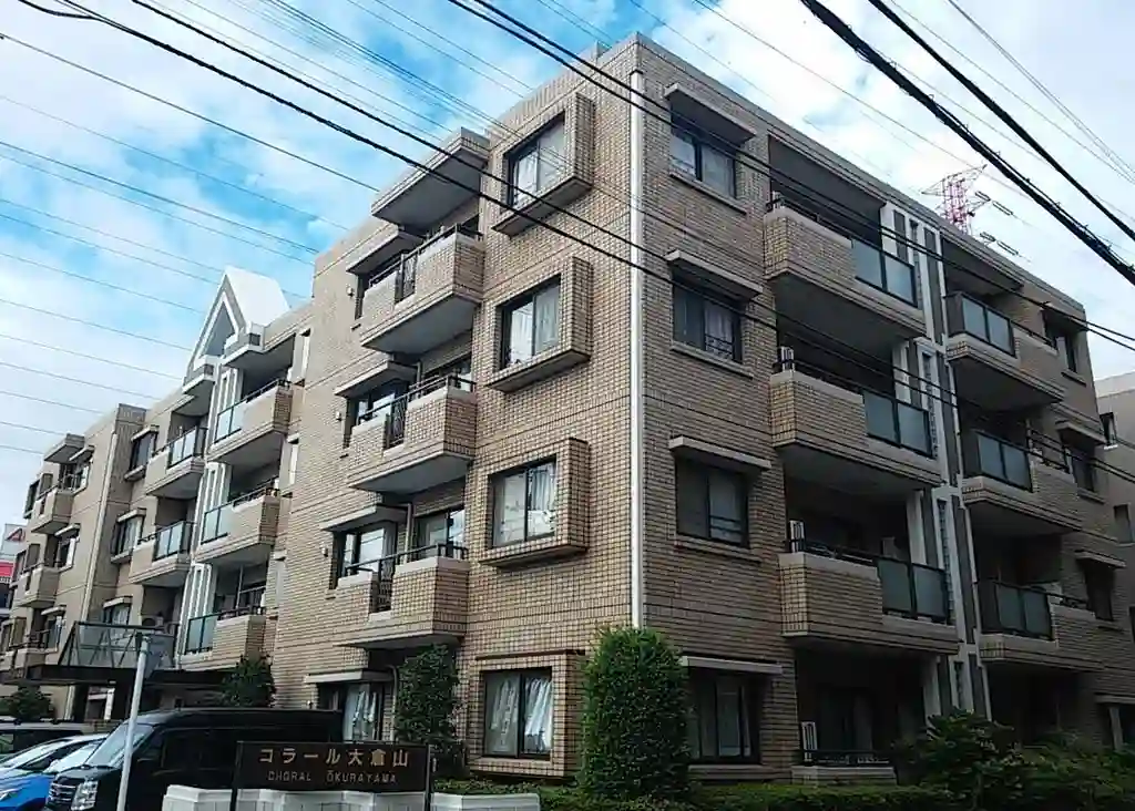 コラール大倉山 外観