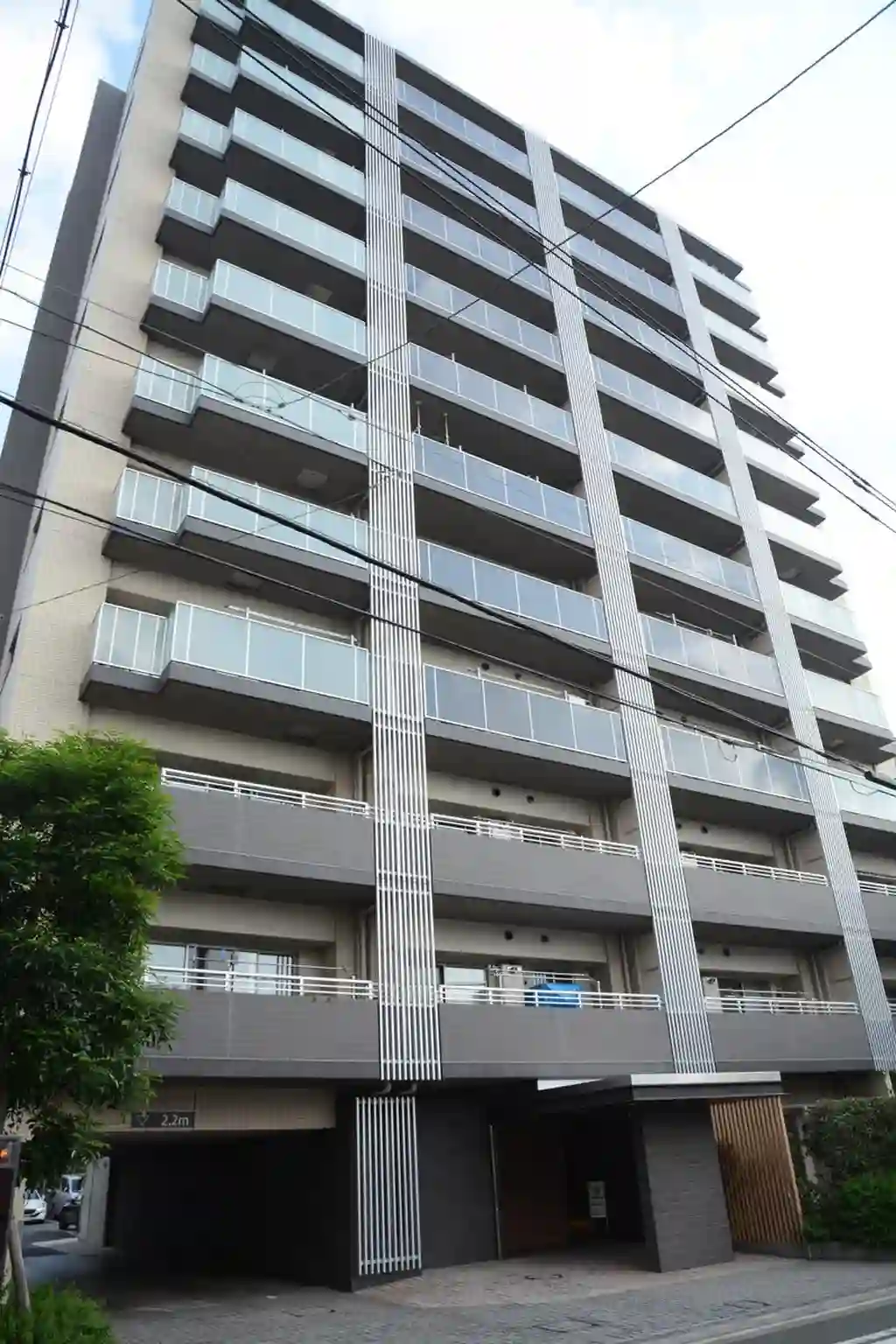 ウェリス川崎東門前 外観