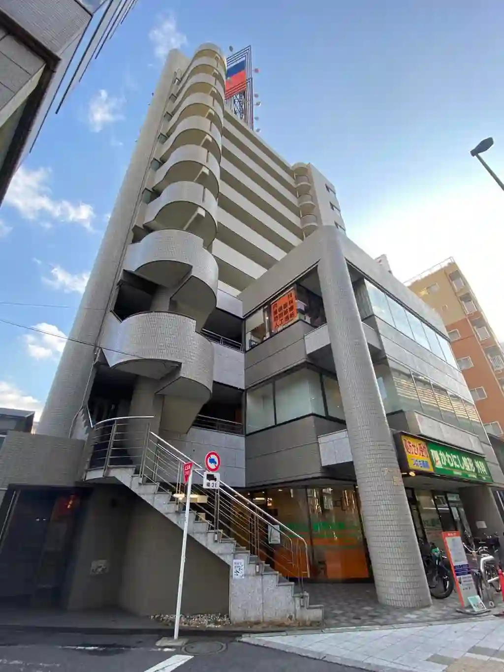 アーバネスト駒沢 外観