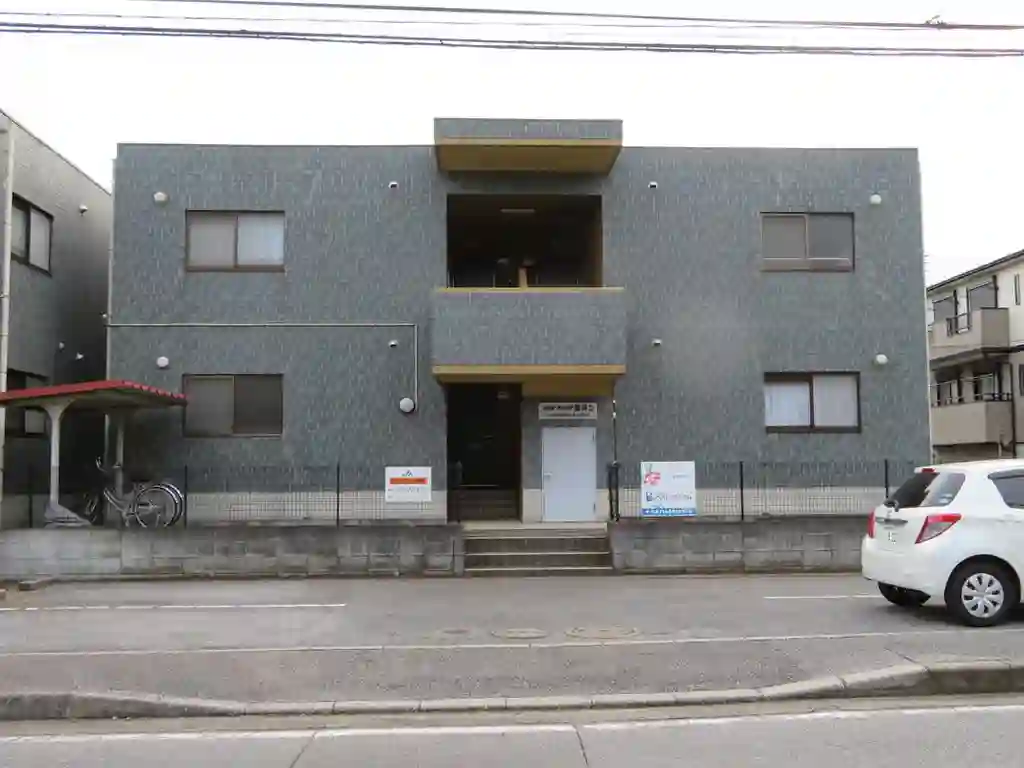 ロックプラッツ岩井D 外観
