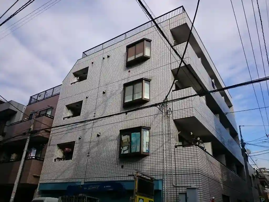 PAGE 外観