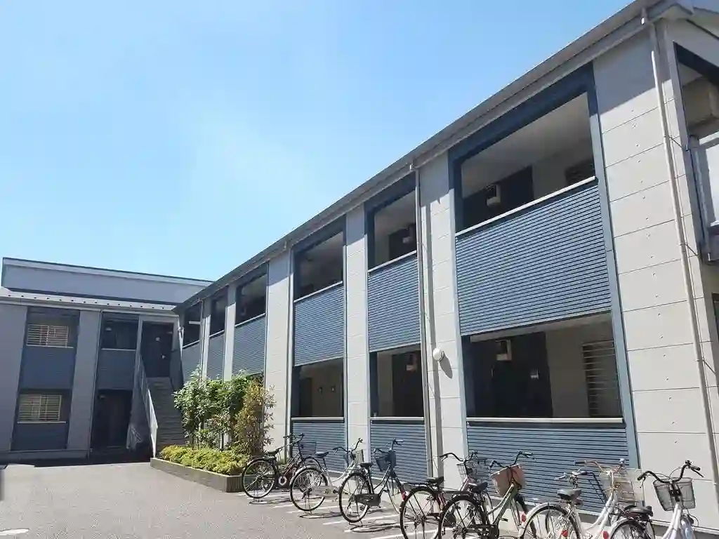 フラット・フォーWEST館 外観