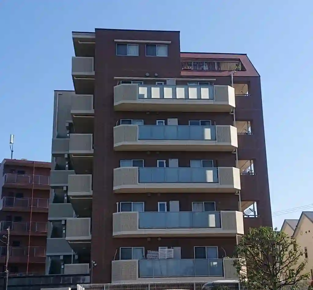ミオカステーロ横濱中山 外観