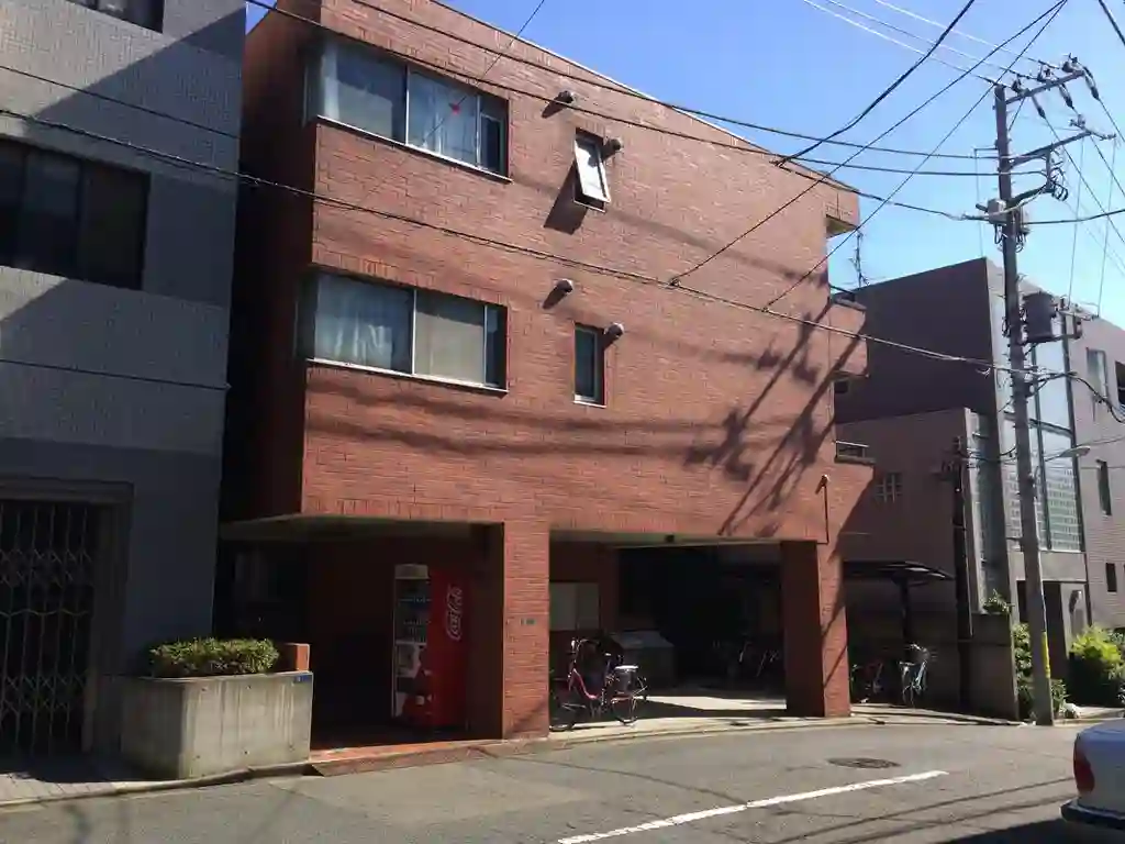 メゾン花房山 外観