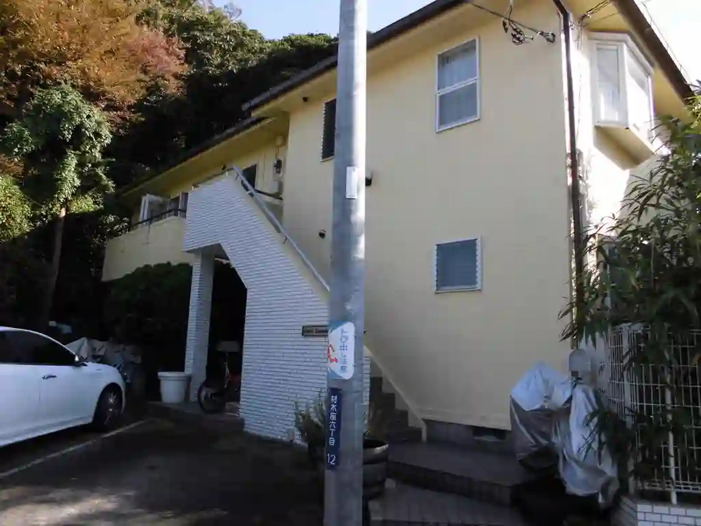 クレスト材木座 外観