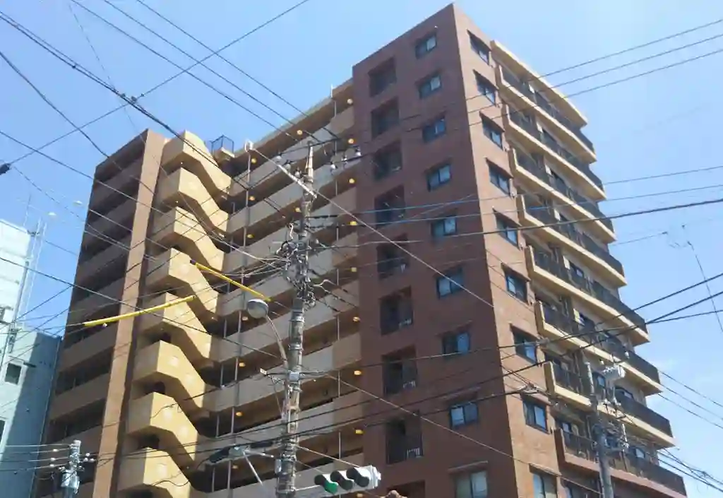 レクセルプラザ鶴間 外観